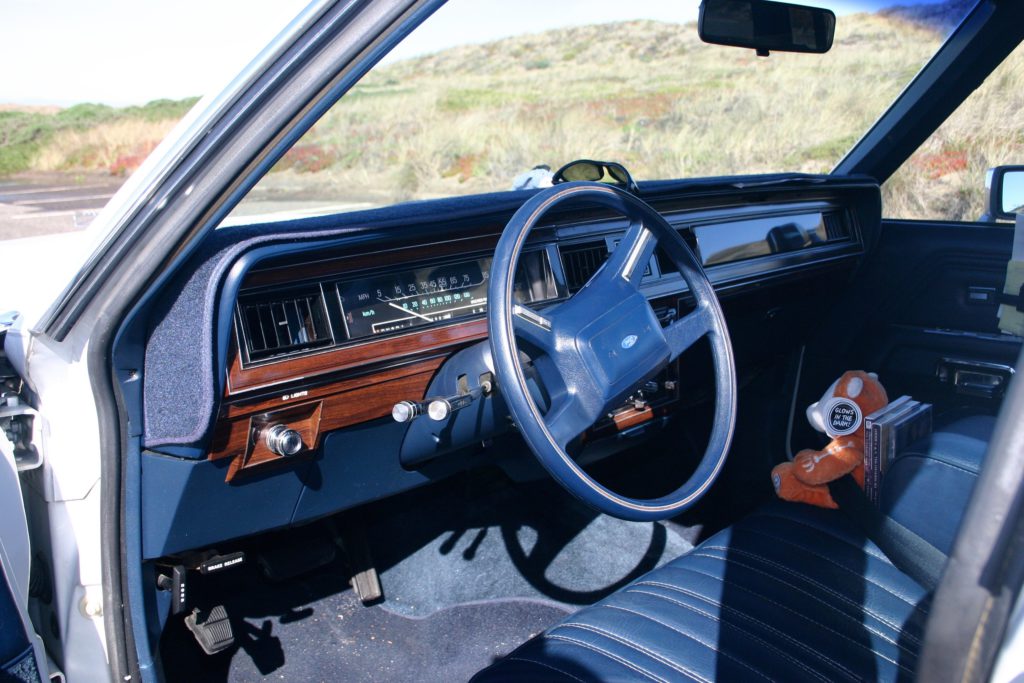 1978 Ford Country Squire Interior