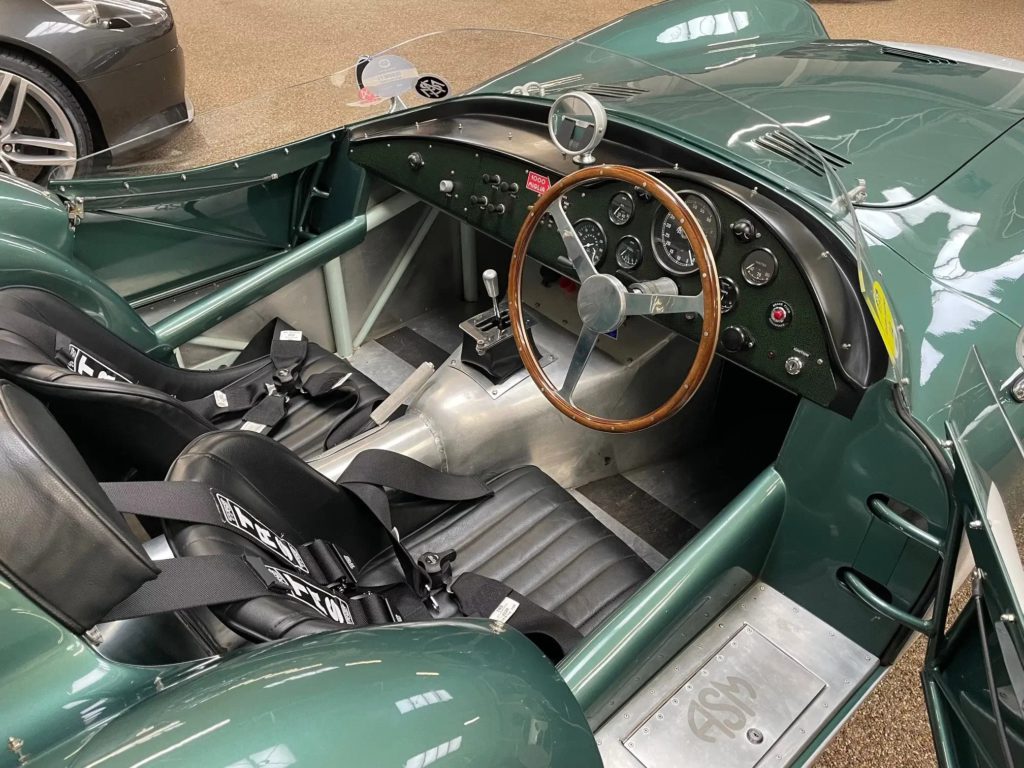 Aston Martin DBR1 (Interior)