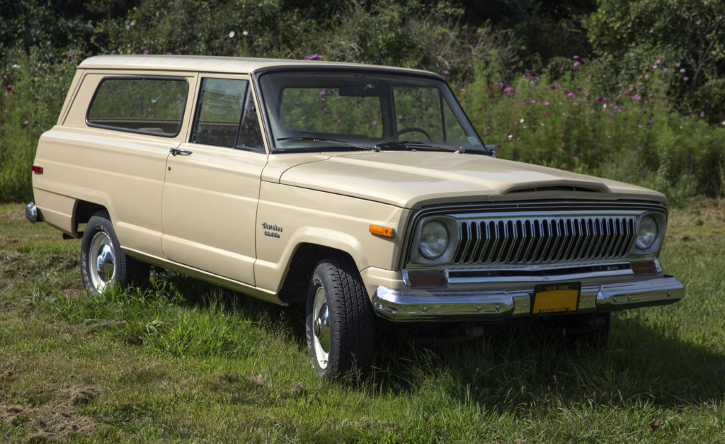 Jeep Cherokee SJ