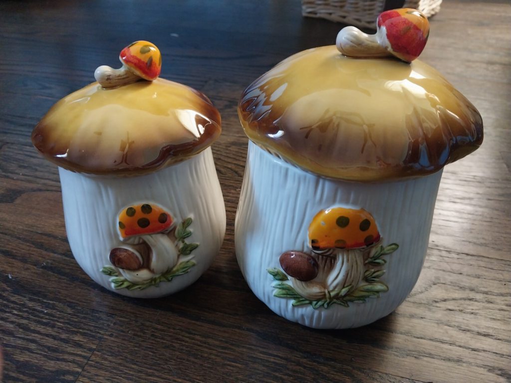 Sear's Merry Mushroom Canisters