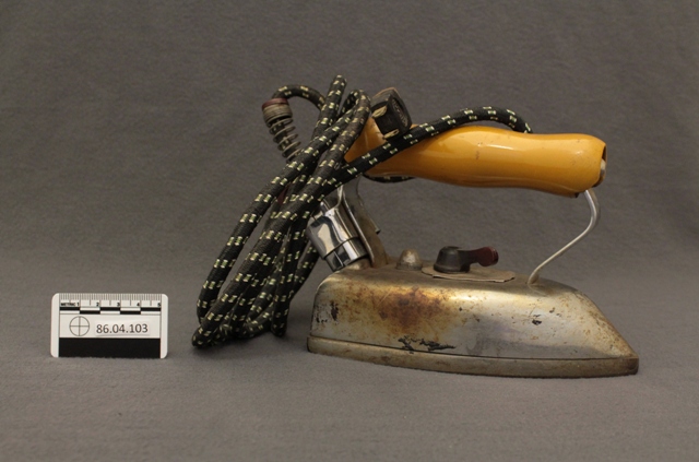 Seely Electric Iron
