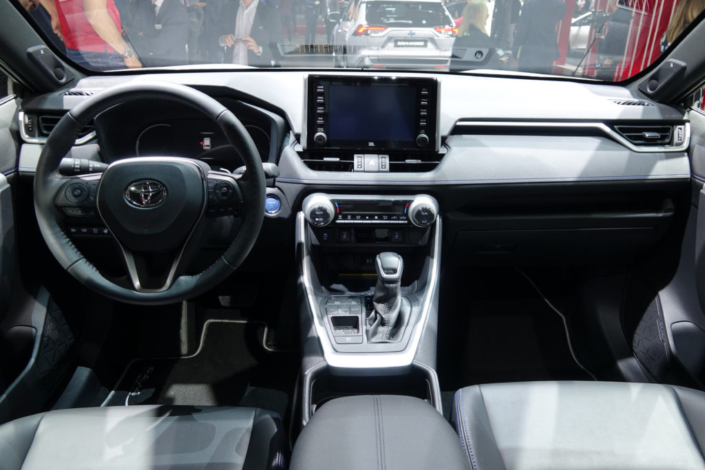 Toyota RAV4 Hybrid - Interior